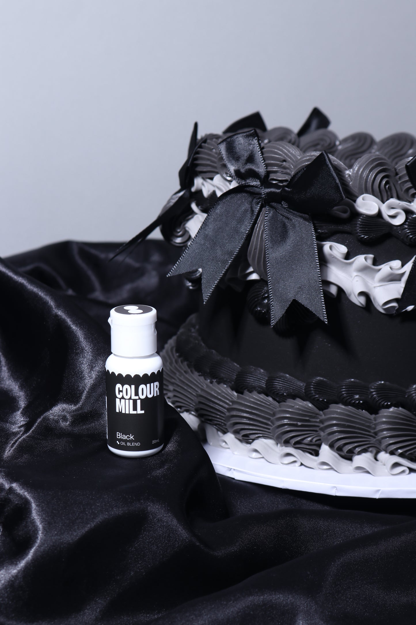 Colour Mill Black Oil Based Colouring 20ml
