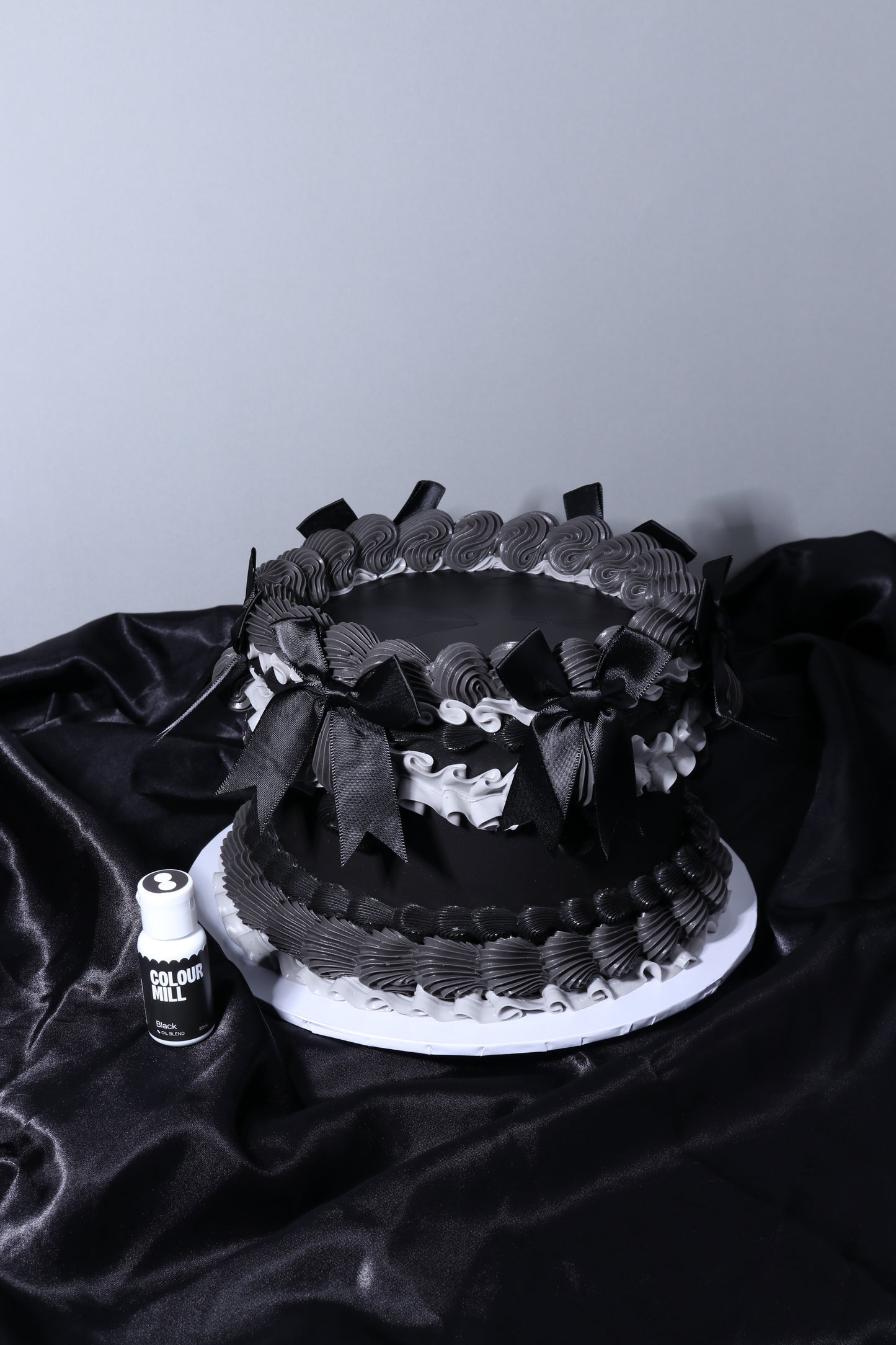 Colour Mill Black Oil Based Colouring 20ml